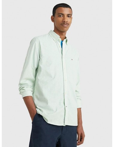 Chemise Tommy Hilfiger verte en coton bio stretch l'évolution des habitudes 