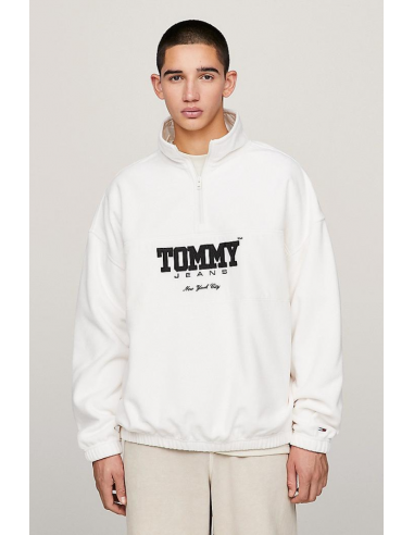 Sweat demi zip Tommy Jeans blanc en coton bio Les magasins à Paris et en Île-de-France